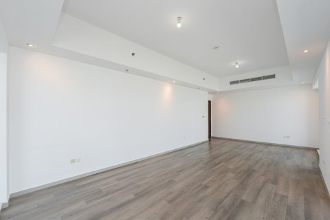 Appartement de 3 chambres à Emirates Crown, UAE No. 160109 8