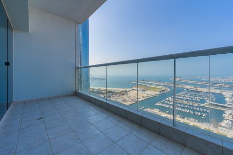 Appartement de 3 chambres à Emirates Crown, UAE No. 160109