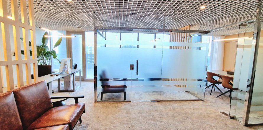 Офис 65.2м² в Дубай, ОАЭ №140487