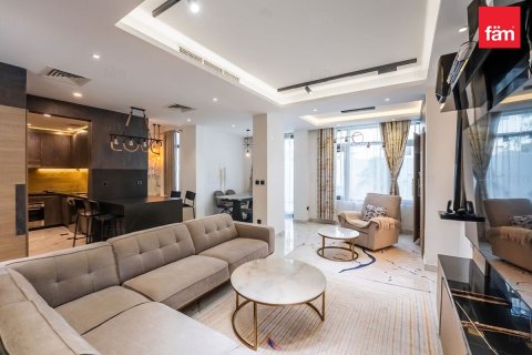 Вилла с 3 спальнями в Рим, ОАЭ №140486 8