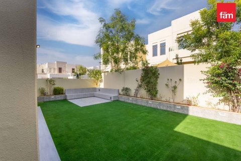 Вилла с 3 спальнями в Рим, ОАЭ №140486 14