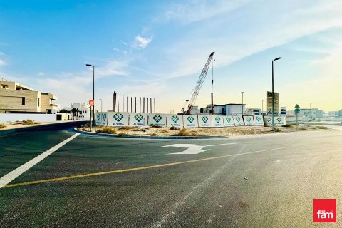 Land de 915m² à Dubai, UAE No. 140489 8