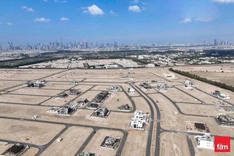 Land de 915m² à Dubai, UAE No. 140489 9