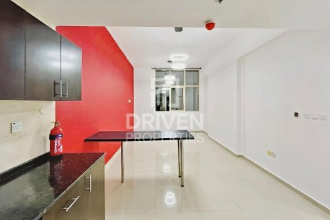 1 bedroom Apartment in Dubai Sports City, UAE No. 200504 10