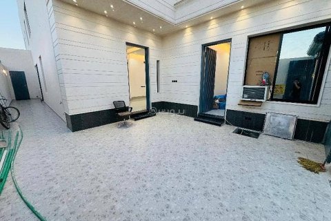 Apartment de 4 dormitorios en Riyadh, Saudi Arabia No. 99691 3
