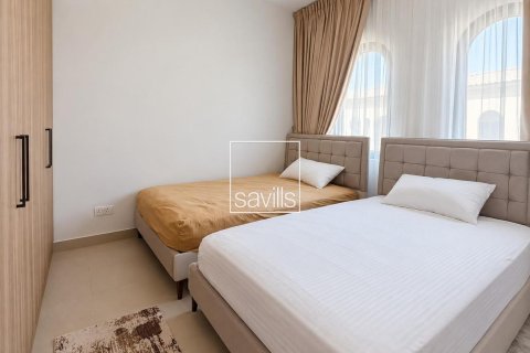 Townhouse de 3 chambres à Khalifa City, UAE No. 209201 11