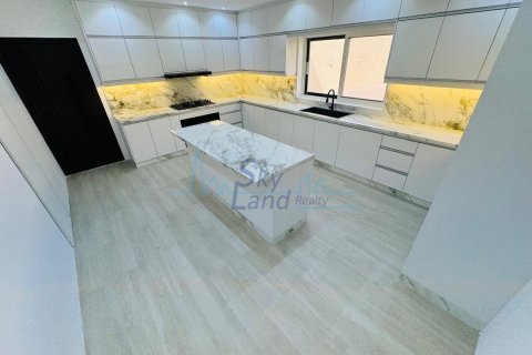 5 غرفة نوم  فيلا  رقم 125079 6