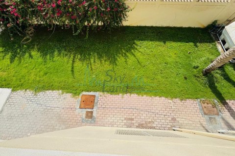 5 غرفة نوم  فيلا  رقم 125079 29