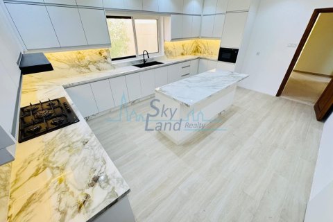 5 غرفة نوم  فيلا  رقم 125079 7