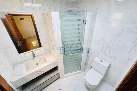 5 غرفة نوم  فيلا  رقم 125079 21