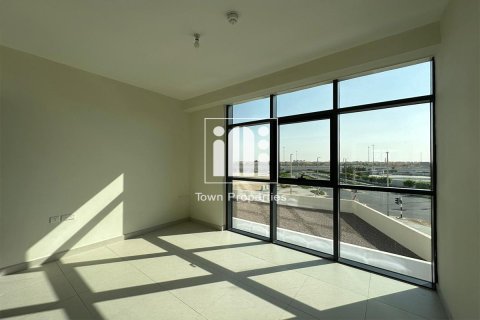 Apartment de 3 dormitorios en Al Raha Beach, UAE No. 97475 8