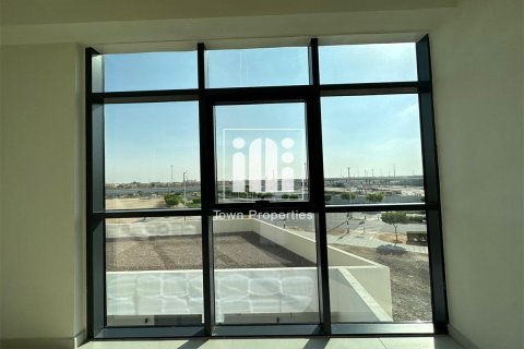 Apartment de 3 dormitorios en Al Raha Beach, UAE No. 97475 10