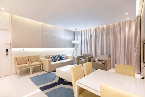 Apartment de 2 dormitorios en Dubai, UAE No. 97476 2