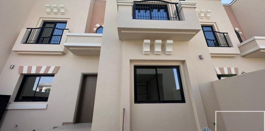 Таунхаус с 4 спальнями  №117413