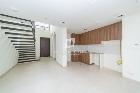 Townhouse de 4 dormitorios No. 129531 5