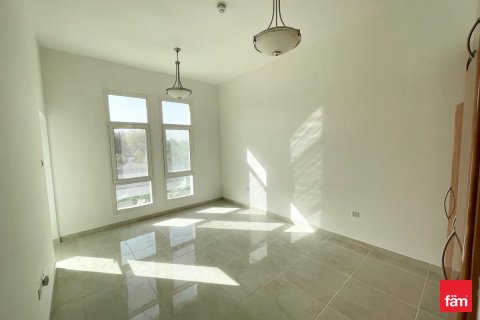 3 bedrooms Apartment in Mirdif, UAE No. 161766 8