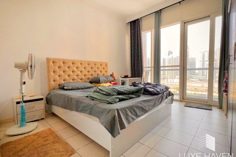Apartment de 1 dormitorio en Lake Elucio, UAE No. 171404 7