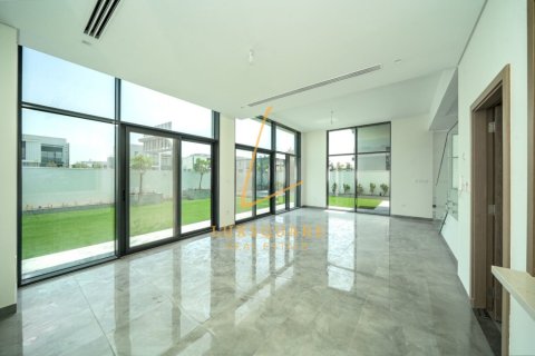 Villa de 4 dormitorios en Murooj Al Furjan, UAE No. 171389 11