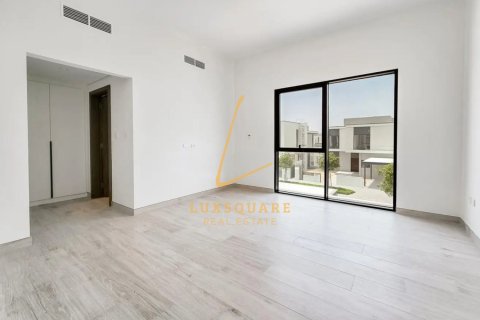 Villa de 4 dormitorios en Murooj Al Furjan, UAE No. 171389 12