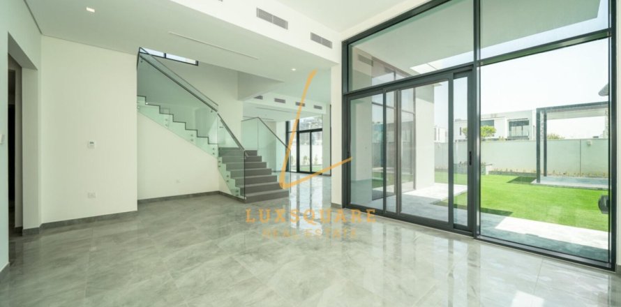 Villa de 4 dormitorios en Murooj Al Furjan, UAE No. 171389