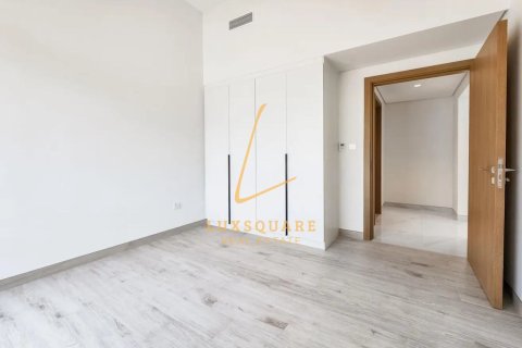 Villa de 4 dormitorios en Murooj Al Furjan, UAE No. 171389 7