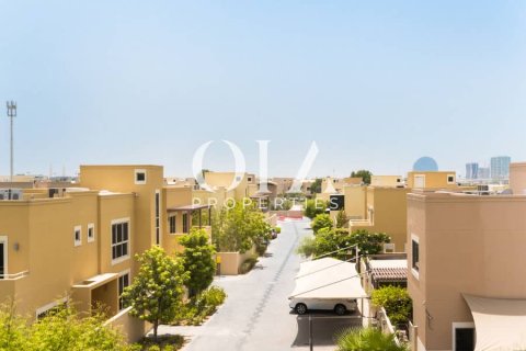 Вилла с 4 спальнями в Al Raha Gardens, ОАЭ №11397 4