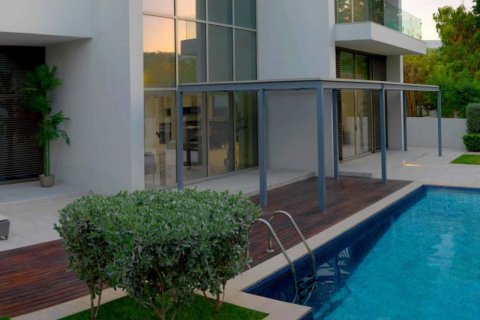Villa de 4 chambres  No. 110912 3
