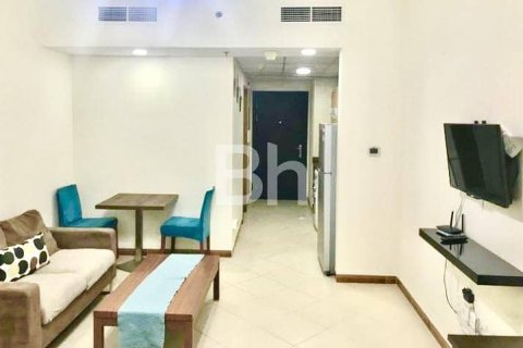 Studio Apartment in Dubai Marina, UAE No. 172033