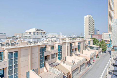 48m² Apartment in Jumeirah Village Circle, UAE No. 172034 11