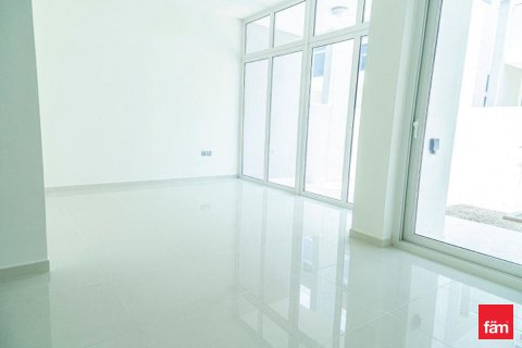 Таунхаус с 3 спальнями в Дубай, ОАЭ №145481