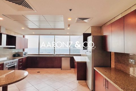 Apartment de 4 dormitorios en Jumeirah Beach Residence, UAE No. 143047 14