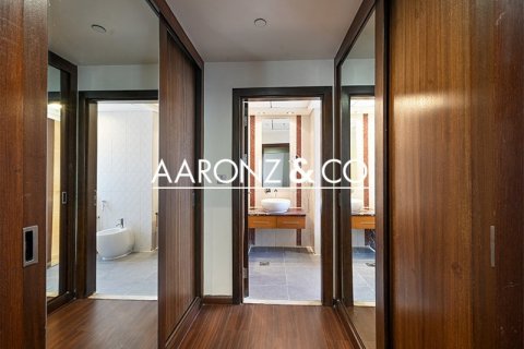 Apartment de 4 dormitorios en Jumeirah Beach Residence, UAE No. 143045 9