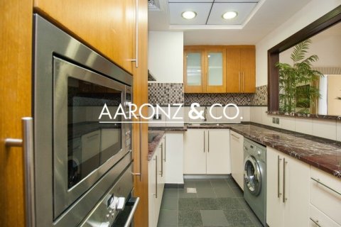 Apartment de 2 dormitorios en Jumeirah Beach Residence, UAE No. 143044 10