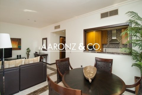 Apartment de 2 dormitorios en Jumeirah Beach Residence, UAE No. 143044 4
