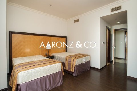 Apartment de 2 dormitorios en Jumeirah Beach Residence, UAE No. 143044 8