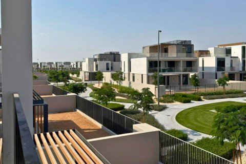 Вилла с 4 спальнями в Дубай, ОАЭ №147093 20