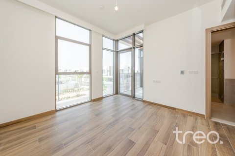 Villa de 4 dormitorios en Al Furjan, UAE No. 173875 17