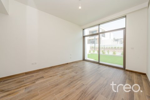 Villa de 4 dormitorios en Al Furjan, UAE No. 173875 22