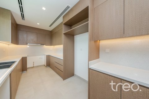 Villa de 4 dormitorios en Al Furjan, UAE No. 173875 7