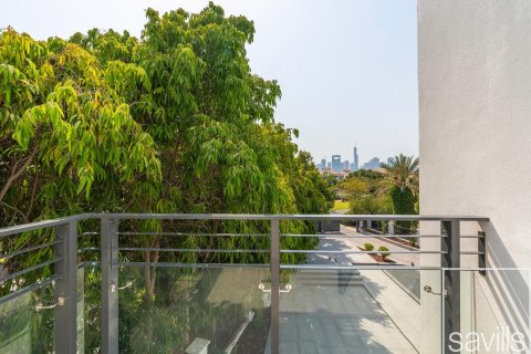 Villa de 6 dormitorios en Jumeirah Islands, UAE No. 199245 4