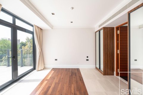 Villa de 6 dormitorios en Jumeirah Islands, UAE No. 199245 9