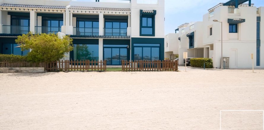 Villa de 5 chambres à Palma Residences, UAE No. 199244
