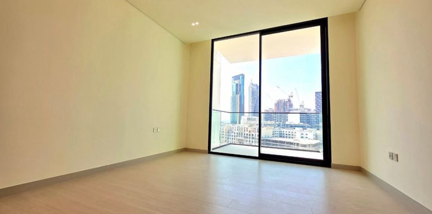 Studio Apartment in Dubai, UAE No. 170076