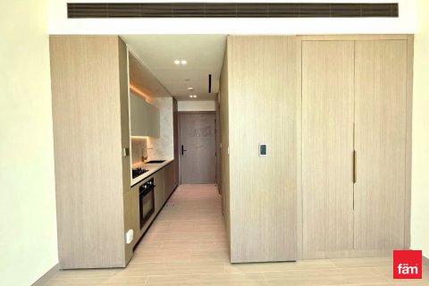 38.4m² Apartment in Dubai, UAE No. 170076 8