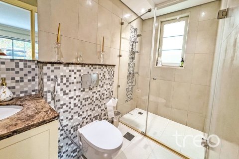 Villa de 4 dormitorios en Legacy, UAE No. 173906 14