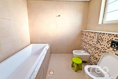 Villa de 4 dormitorios en Legacy, UAE No. 173906 27