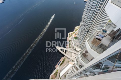 Apartment de 2 dormitorios en Address Harbour Point, UAE No. 190059 15