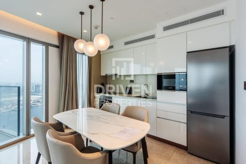 Apartment de 2 dormitorios en Address Harbour Point, UAE No. 190059 14
