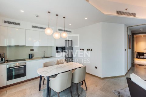 Apartment de 2 dormitorios en Address Harbour Point, UAE No. 190059 13