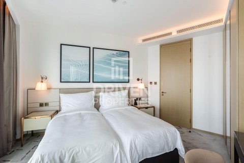 Apartment de 2 dormitorios en Address Harbour Point, UAE No. 190059 8
